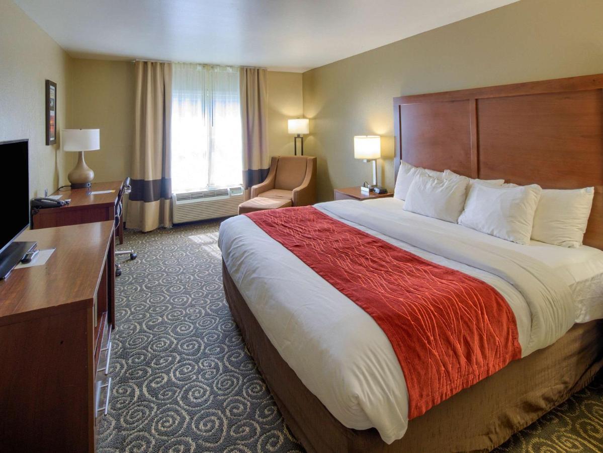 Comfort Inn Brunswick Bagian luar foto