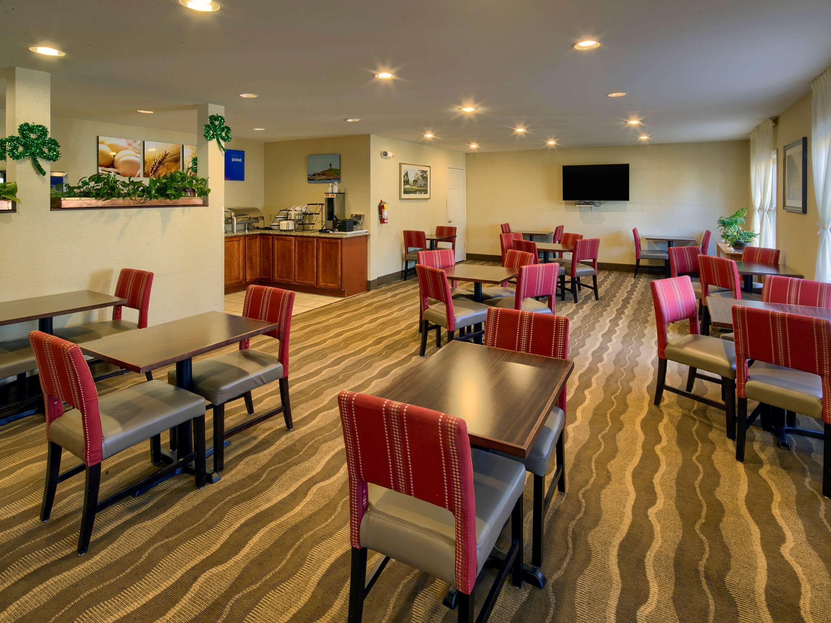 Comfort Inn Brunswick Bagian luar foto